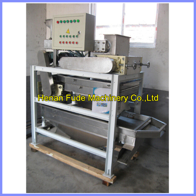 China cashew nut chopping machine,cashew cutter supplier
