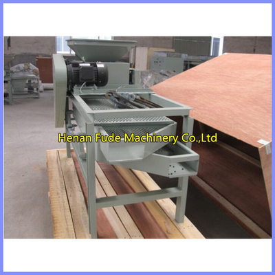 China macadamia nut shelling machine, macadamia breaking machine supplier