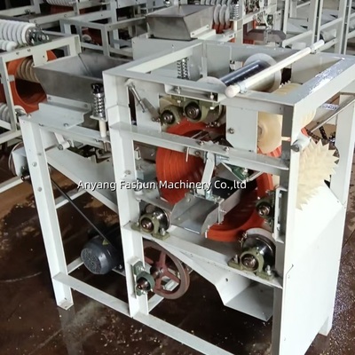 Mung bean peeling machine, green bean peeling machine, mung bean peeler supplier